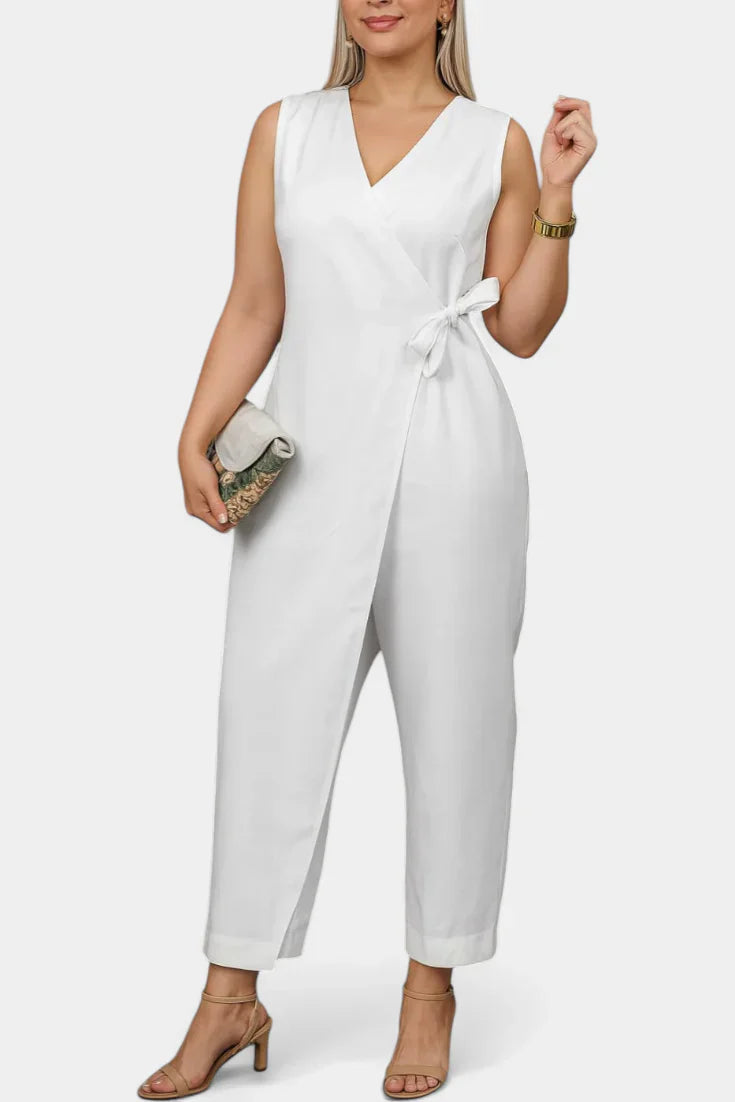 Zoe · Mono Elegante Favorcedor con escote en V y cinturón ajustable